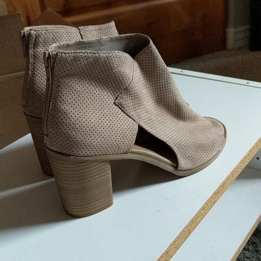 Nude open toed booties